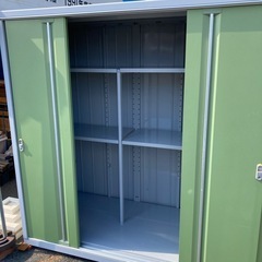 イナバ物置　※鍵欠品※配送不可の画像