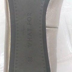 美品　POOL SIDE プールサイド パンプス サイズ38 シルバー　グレー　24cmの画像