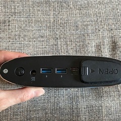 携帯用バッテリーの画像