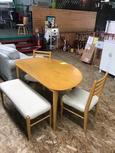 ジャングルジャングル貝塚店　ダイニングセット4人用　変形型ダイニング　椅子　ベンチ　ダイニングセット　貝塚市　二色浜　リサイクルショッ