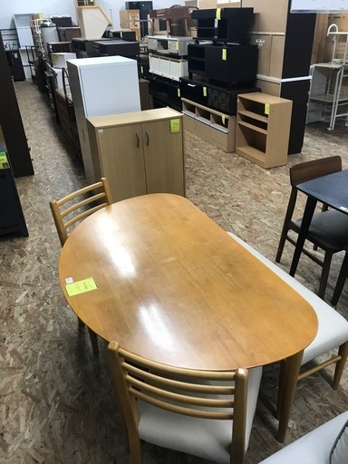 ジャングルジャングル貝塚店　ダイニングセット4人用　変形型ダイニング　椅子　ベンチ　ダイニングセット　貝塚市　二色浜　リサイクルショッ
