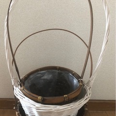 カゴ三個セットの画像