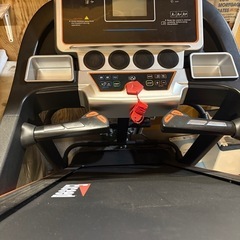 ルームランナー　ハイエンド家庭用トレッドミルExceed EX16の画像