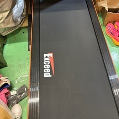 ルームランナー　ハイエンド家庭用トレッドミルExceed EX16の画像