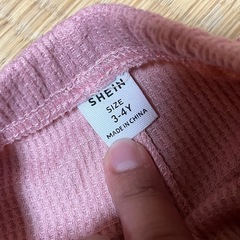 SHEINパンツの画像