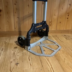 折りたたみキャリーカートの画像