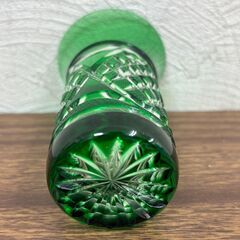 【お売りします】江戸切子風 グラス お酒 冷酒 緑色 1点の画像