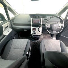 月々格安『自社ローン＆リース』対応のお車です😉審査通過率【MAX】🔥ローンが通らない方でも自社分割OK！　トヨタ　ヴォクシー　ZS　修復歴なし　車検2年付き！　フルセグナビ　バックカメラ　保証人不要（対応エリア：東北6県）の画像