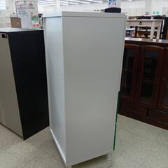リユースのサカイ東金店　IKEA ワードローブ　TＪ13913 引き出しキズ、補修ありの画像