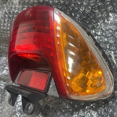 ライブディオZXテールレンズの画像