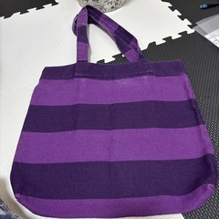 マリメッコトートバックの画像