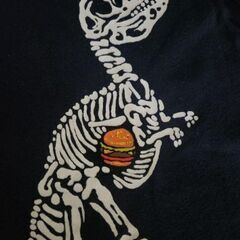 ティラノサウルスのTシャツ☆の画像