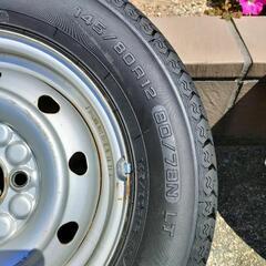ヨコハマタイヤ Y356 145/80R12 80/78N

の画像