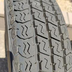 ヨコハマタイヤ Y356 145/80R12 80/78N

の画像