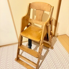 【取引完了】
天然木　ベビーチェア　折り畳み可能の画像