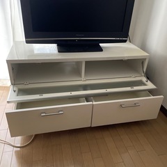 テレビ台の画像
