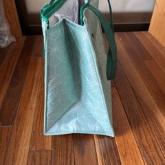 スターバックス　クーラーバッグの画像