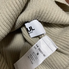 AZUL BY MOUSSY グリーン Vネック ニットワンピース 長袖 Mの画像