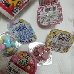 ブタメン10個　アメ　ラムネ　チョコ　金平糖　食品色々　チュッパチャプス追加！の画像