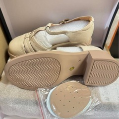 新品❤️ベージュ ヒールアップ グルカサンダル 美品 23cmの画像