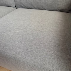 IKEA 2人掛けソファの画像