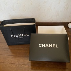 ブランド品紙袋、箱、袋セットの画像