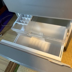2ドア冷蔵庫　Panasonic NR-B177W-S 2015年製の画像