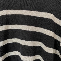 TOMMY HILFIGER ストライプニット Mサイズ ブラック/グレーの画像