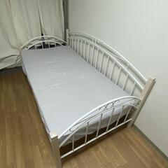 シングルベッド＆マットレスの画像