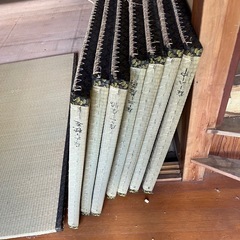 取りに来てくれる方限定畳8枚の画像