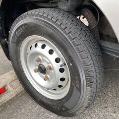 アクティ 4WDバン ５MT 車検取り立て令和9年8月の画像