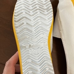 体育館シューズ　22cmの画像