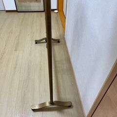 高さ144cm 幅110cm アイアン製 フラワースタンド／パーテーション風装飾付き 花台 2段の画像