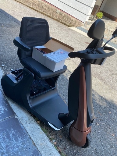 トヨタ　セニアカ- シーウォーク　展示試乗車