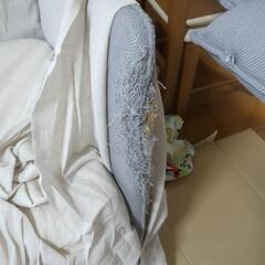 たぶん自作で作られたソファーの画像