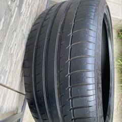 TRIANGLE タイヤ　235/35 R19 1本
の画像