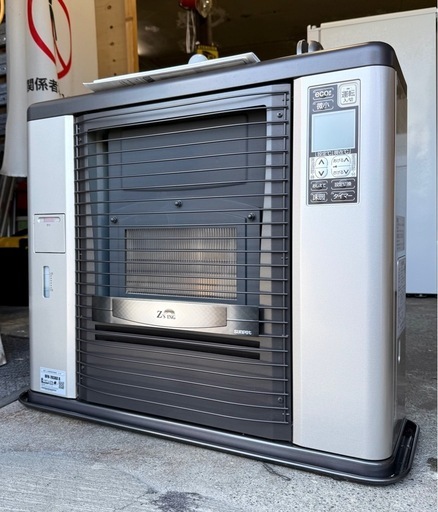 札幌市内配送可 23年製 サンポット ゼータスイング FF式輻射床暖ストーブ UFH-703RX B 木造18畳/コンクリート29畳