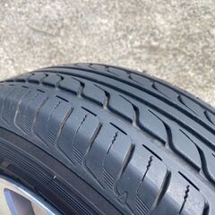 ENKEI 195/65R15  東北6県無料配送対応‼️爆安‼️③超超超バリ溝❗国産 トーヨータイヤ製 ❗ アルミ付き 国産 タイヤ !!　サマー　タイヤ プリウスの画像