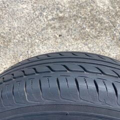 ENKEI 195/65R15  東北6県無料配送対応‼️爆安‼️③超超超バリ溝❗国産 トーヨータイヤ製 ❗ アルミ付き 国産 タイヤ !!　サマー　タイヤ プリウスの画像