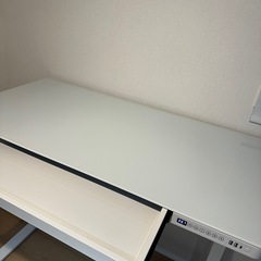 電動 デスク テーブル　の画像