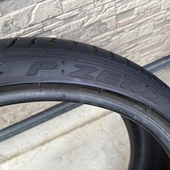 PIRELLI P ZERO 235/35 R19 タイヤ1本の画像