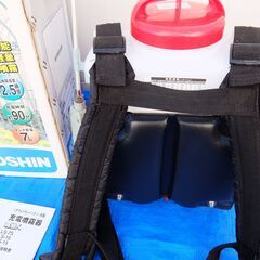 背負い式 充電式噴霧器 霧仙人 LS-7S　充電器・電池付き　工進　中古品　の画像
