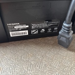 モニター28型の画像