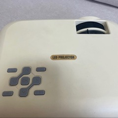 LEDプロジェクター(Fanlogy)の画像