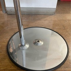 トルソー プラスチック製 金属スタンドの画像