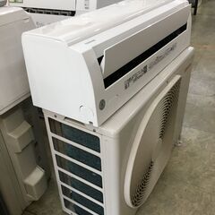 エアコン在庫処分セール！！　カード払いなら１５％OFF　現金払いなら２０％OFF　TOSHIBAルームエアコン　2021年　２．５KW（７～10畳）ブルーフィン　標準工賃込みの画像