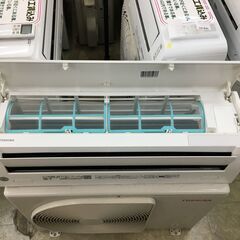 エアコン在庫処分セール！！　カード払いなら１５％OFF　現金払いなら２０％OFF　TOSHIBAルームエアコン　2021年　２．５KW（７～10畳）ブルーフィン　標準工賃込みの画像