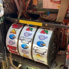 【訳あり】パチスロ実機　平和　主役は銭形　４号機・希少台・人気台の画像