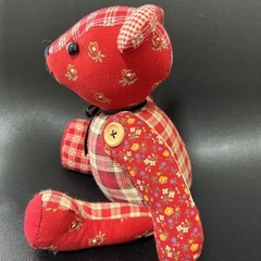 ハンドメイド　パッチワーク　くま　熊　赤　花柄　の画像