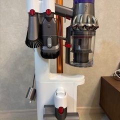 ダイソンSV12コードレスクリーナーの画像